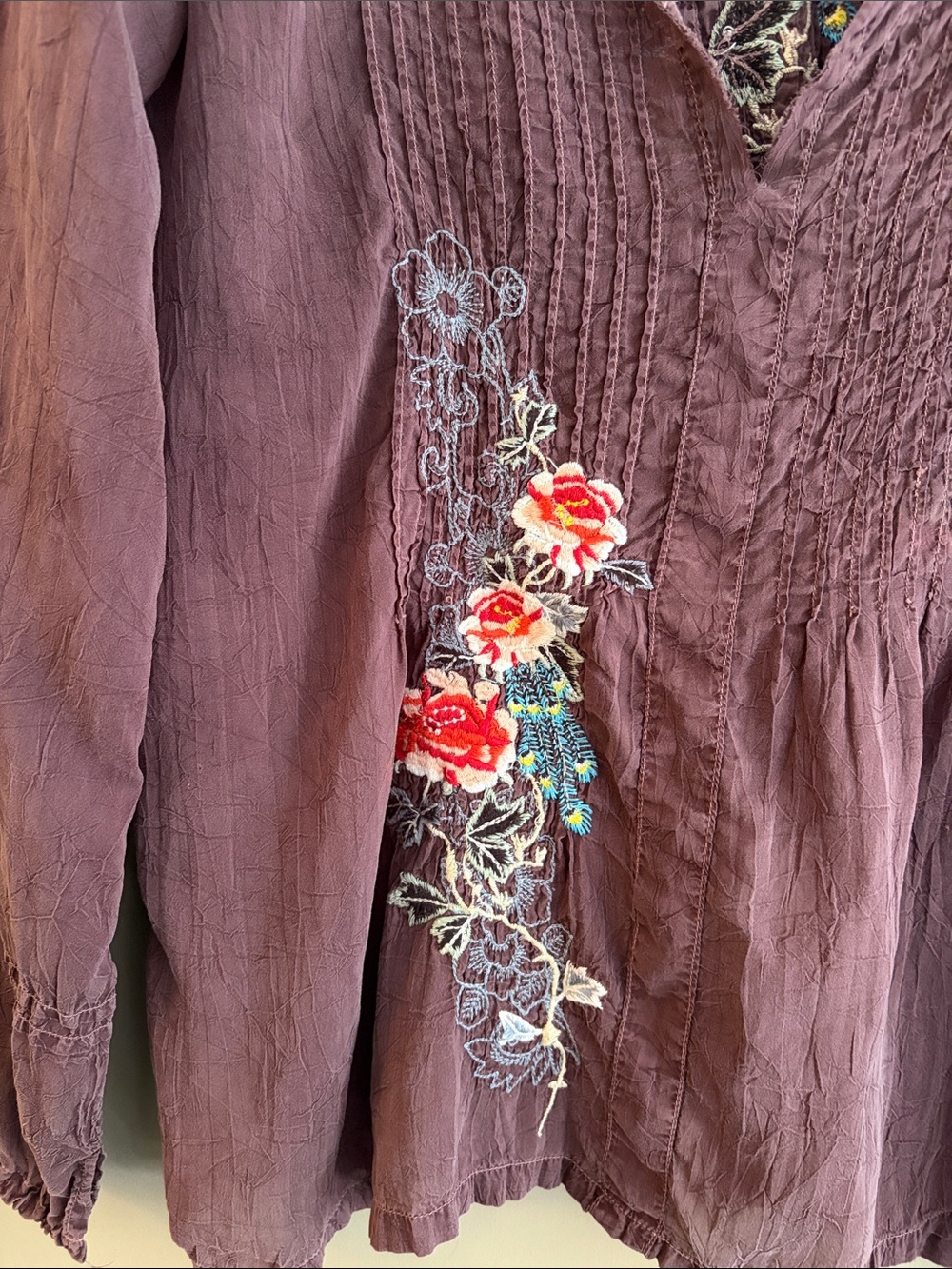 Johnny Was Plum Embroidered V-Neck Tunic Top with Red Floral Accents - Picture 4 of 11